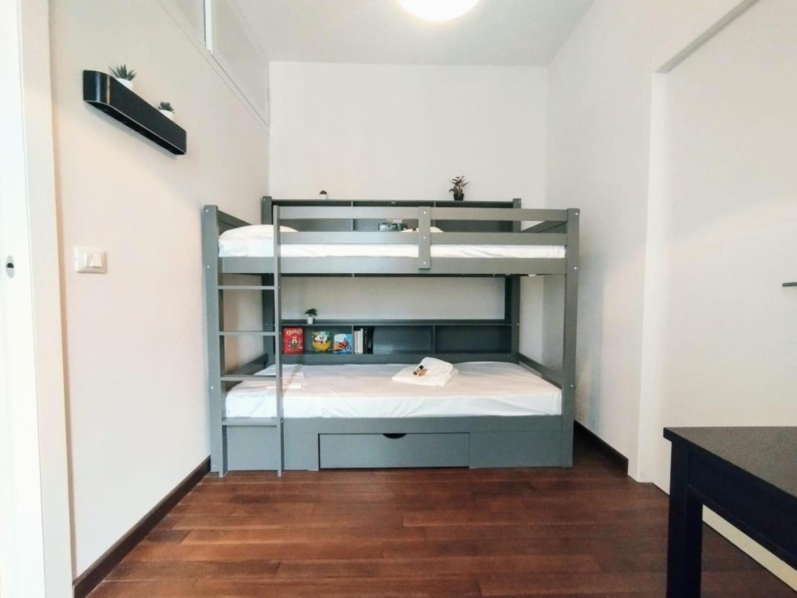 Joivy Spacious Family Apt For 4, In Carignano, Janov Exteriér fotografie