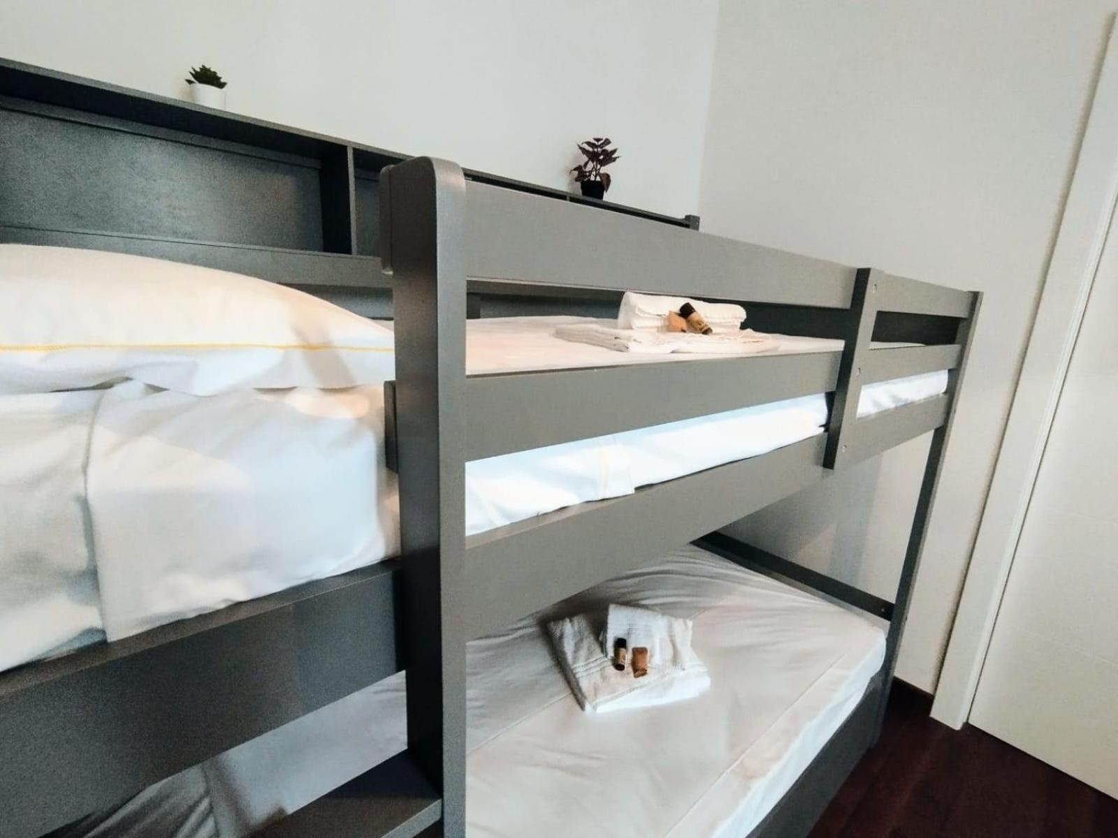 Joivy Spacious Family Apt For 4, In Carignano, Janov Exteriér fotografie